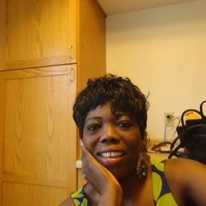 Meet your Posher, Bernice